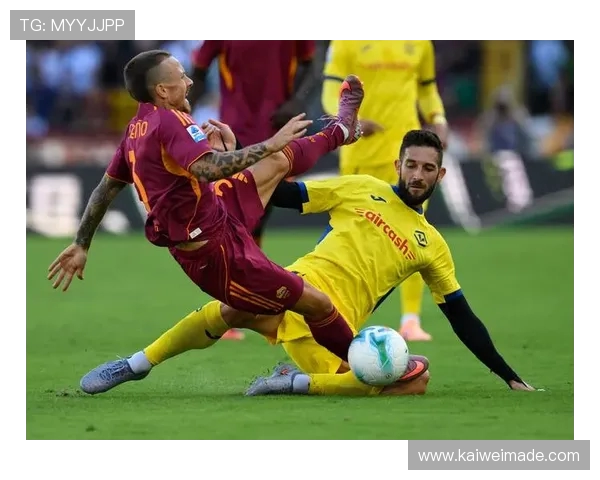 科莫对阵维罗纳 尼科-帕斯与迭戈-卡洛斯首发 加利亚尔迪尼与焦瓦内出战